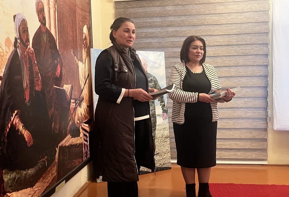 “Böyük Zəfərin qəhrəmanları” kataloqu təqdim olunub