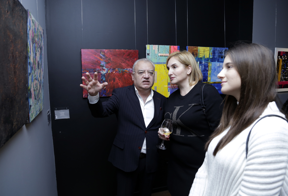 Rəssam Fuad Nəsirovun “Hisslər memarı” adlı fərdi sərgisi açılıb