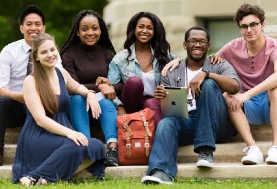 Xarici tələbələr hər il Gürcüstana 1,2 milyard lari gəlir gətirirlər