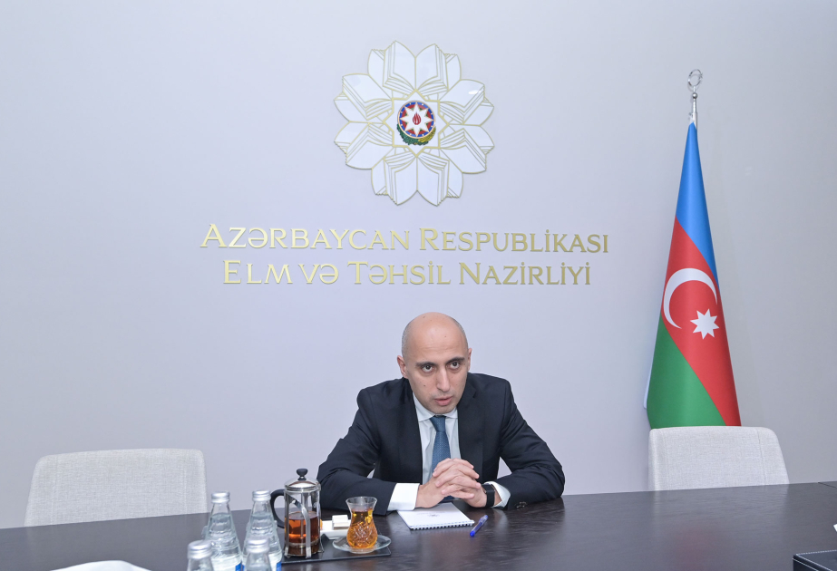 Elm və təhsil naziri “Yüksəliş” müsabiqəsinin qalibləri ilə görüşüb