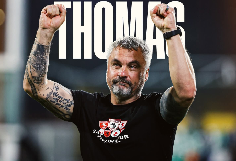 Türkiyə klubu almaniyalı baş məşqçi ilə vidalaşıb