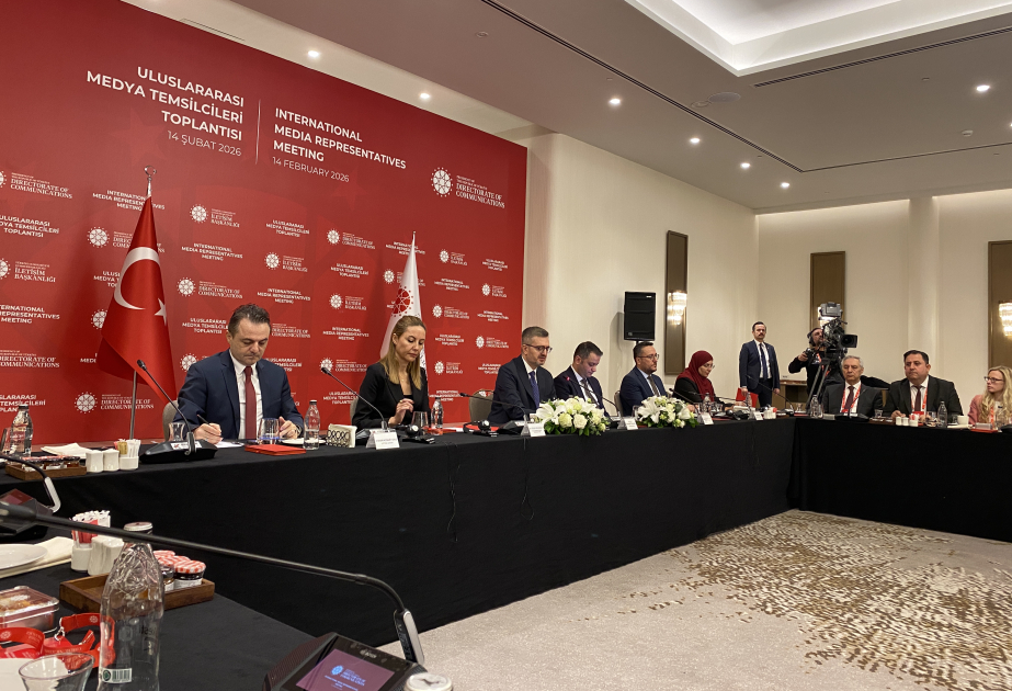 Burhanettin Duran: Həqiqətin təhrif edildiyi bir dövrdə məsuliyyətli və etik jurnalistika böyük əhəmiyyət daşıyır