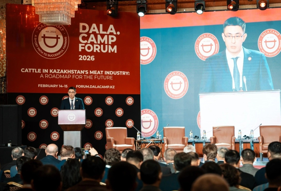 Representantes de Azerbaiyán participan en un foro internacional en Kazajistán