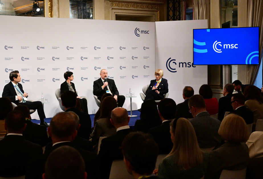 阿塞拜疆总统：我们的边境正在建立和平，一种全新的局势已经形成