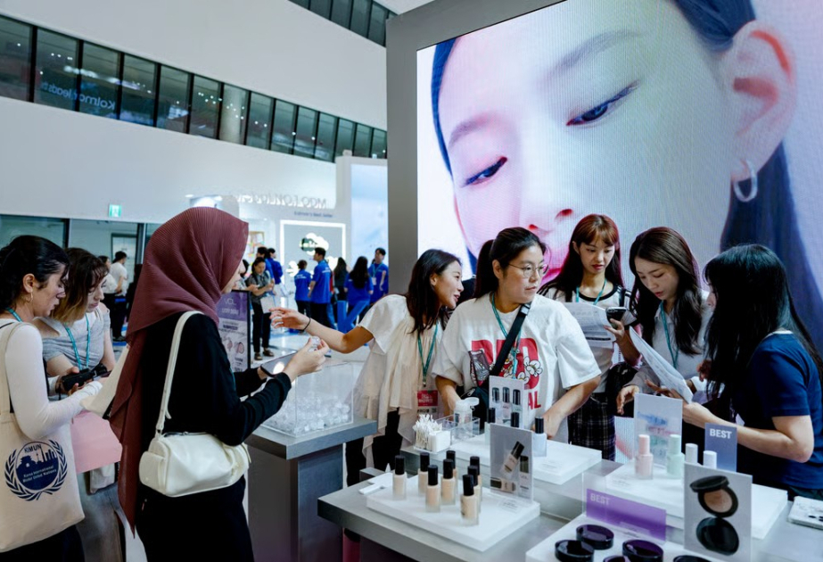 Chinese medical tourists flock to Korea for dermatology ahead of Spring Festival