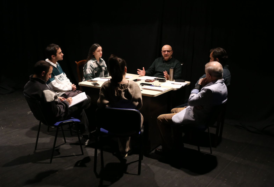 Milli Gənc Tamaşaçılar Teatrında yeni tamaşanın oxunuş məşqləri başlayıb