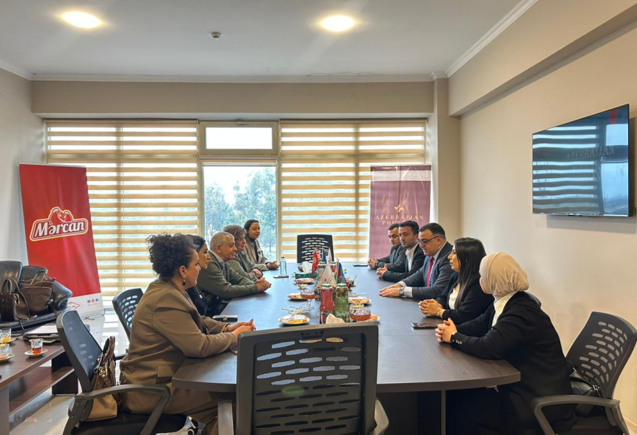 Tələbələr üçün yeni təcrübə imkanları: Xəzər Universiteti istehsalat sektoru ilə əlaqələrini genişləndirir