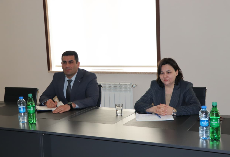 Kənd təsərrüfatı nazirinin müavini Naxçıvanda vətəndaşların müraciətlərini dinləyib