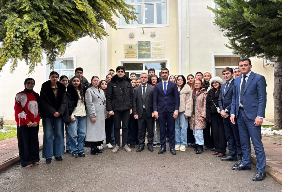 Ağdamda “Xankəndi sosial iş qış məktəbi” layihəsi çərçivəsində tələbələrlə görüş keçirilib