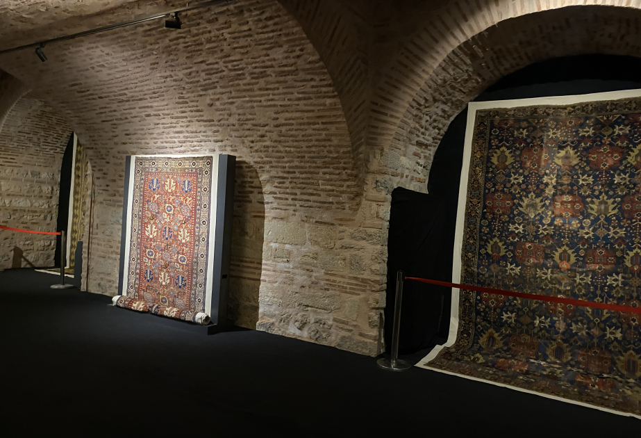 Exhibition of Azerbaijan’s 17th–18th century palace carpets opens in Istanbul