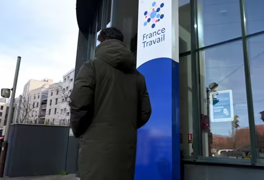 Fransada təhsilini yarımçıq qoyan gənclər işsizliyə daha çox məruz qalırlar