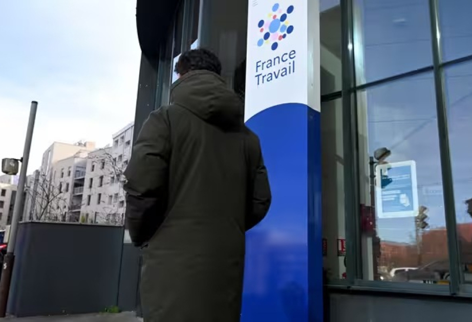 France : les jeunes abandonnant leurs études sans diplôme font face à un risque de chômage nettement plus élevé