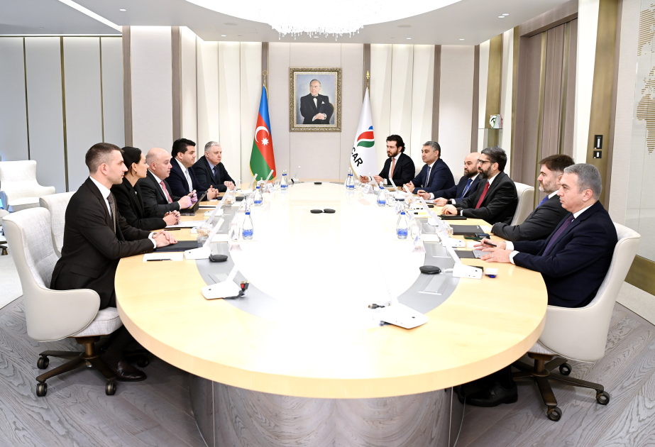 La SOCAR et le Baker Hughes discutent de projets stratégiques