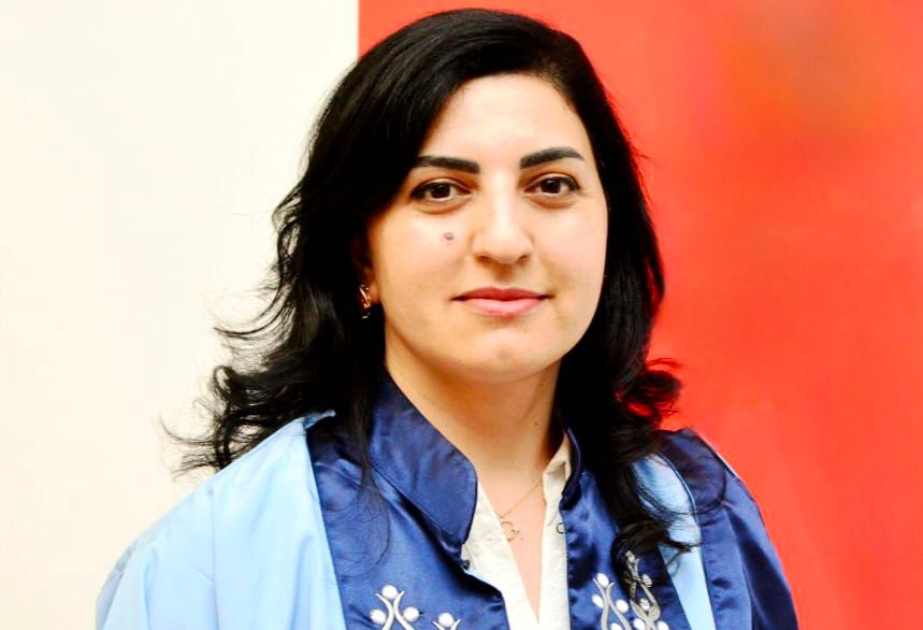 Ana dili - milli kimliyin mənəvi Vətəni