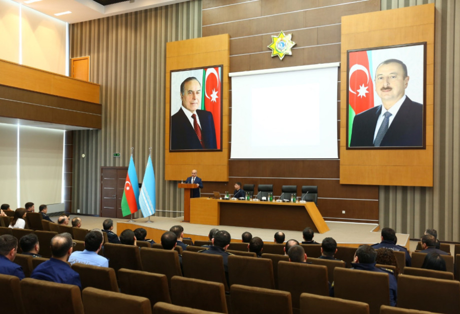 Fövqəladə hallarla bağlı davranış qaydaları barədə silsilə tədbirlər keçirilib