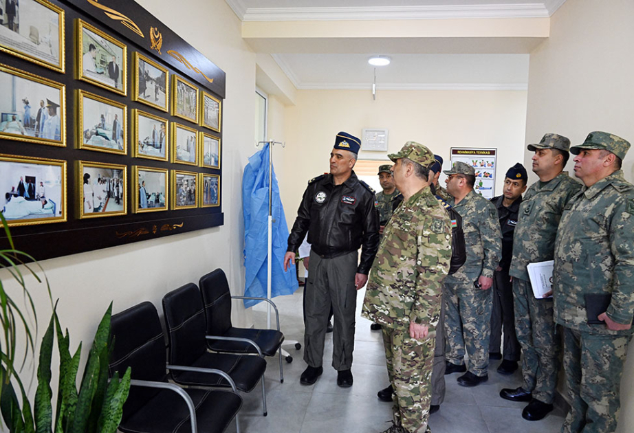 Azerbaijan's Minister of Defense visits Air Force Units