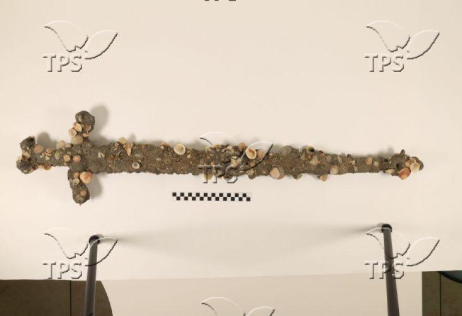 Student finds 800-year-old crusader sword off Israeli coast