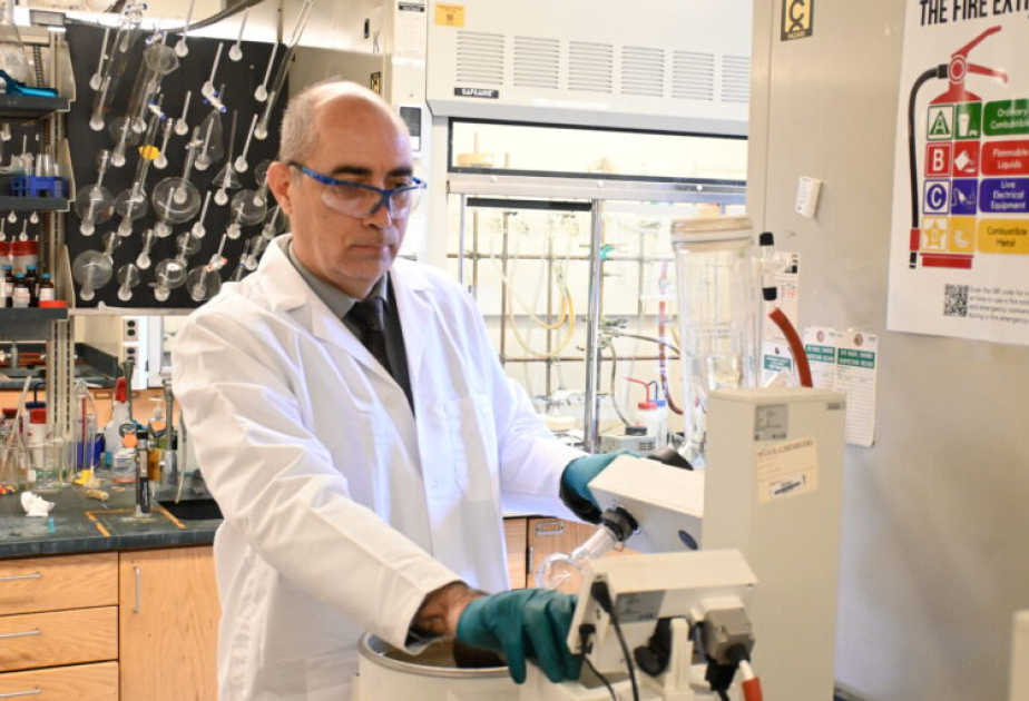 U.S. university posts article on UNEC scholar Ali Khalilov: From UNEC to Washington University