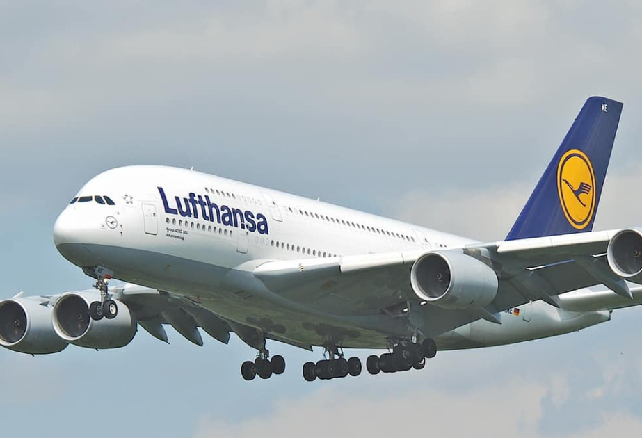“Lufthansa” aviaşirkəti Qazaxıstana uçuşları bərpa edir