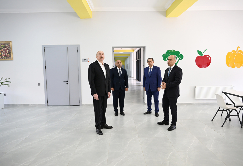 Präsident Ilham Aliyev weiht Berufsbildungszentrum in Lankaran ein VIDEO