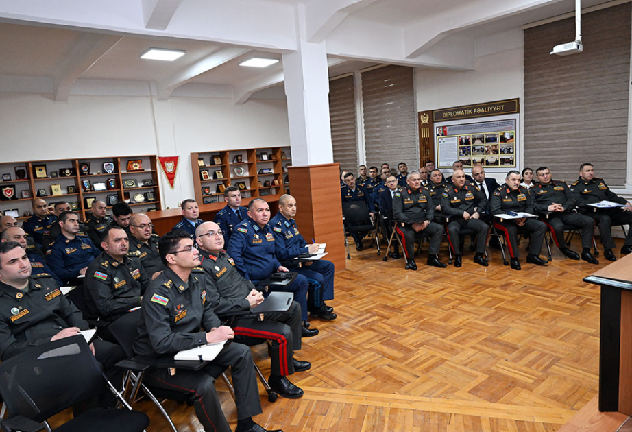 Обсуждены вопросы военного сотрудничества с российской делегацией