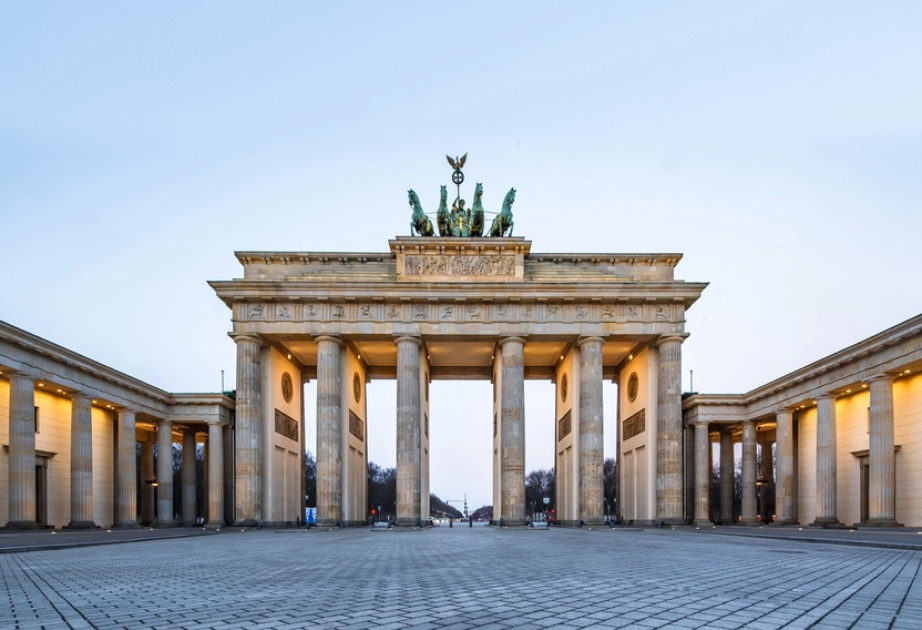 Le représentant spécial du président tient une série de rencontres en Allemagne