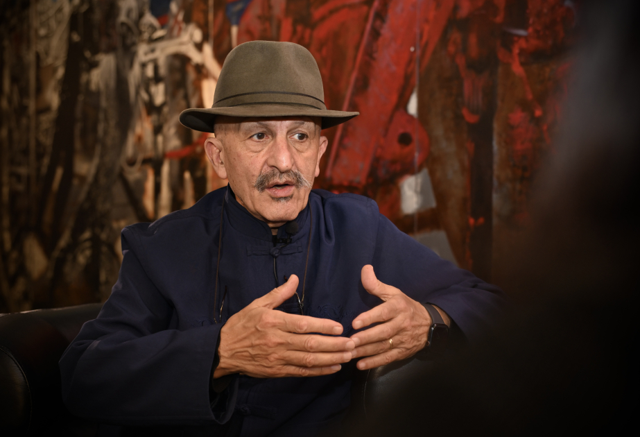 Ermənilər doğum yerimin Təbriz olduğunu görüb məni Xocalıya buraxmadılar... Reza Deqati ilə MÜSAHİBƏ VİDEO