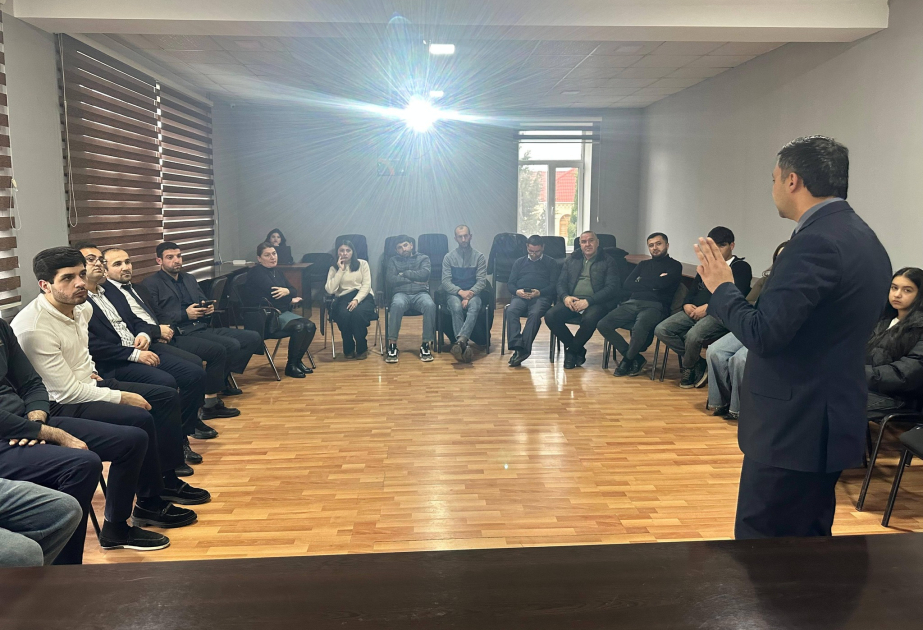 Gənclər ekoloji risklərin idarə olunması və mülki müdafiə qaydalarını öyrəniblər