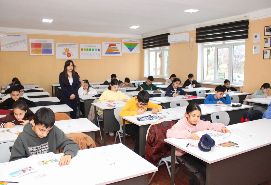 Mingəçevirli məktəblilər və tələbələr beynəlxalq standartlar əsasında biliklərini sınayırlar