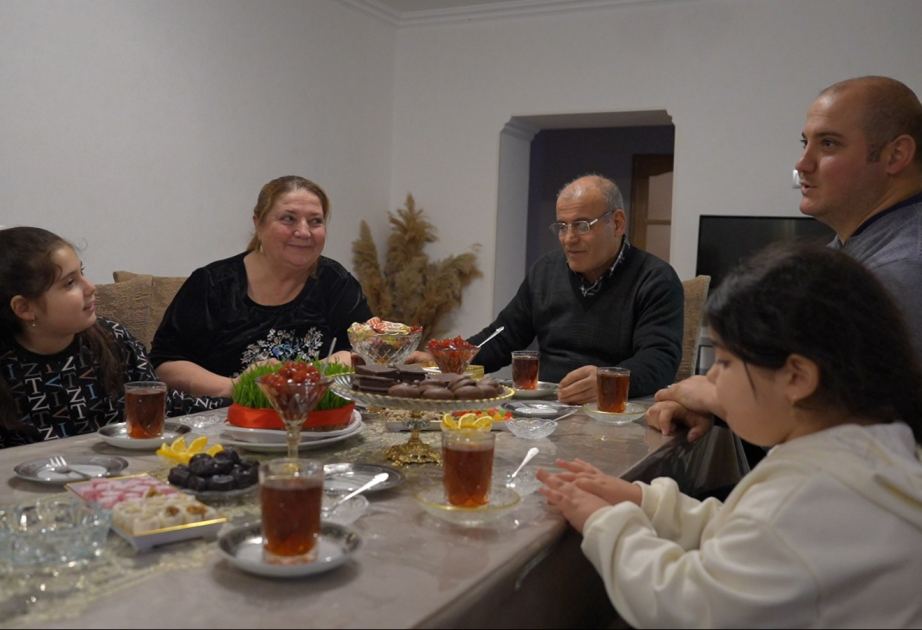 İllərin həsrəti sona çatdı - Məmmədovlar ailəsi öz evində VİDEO