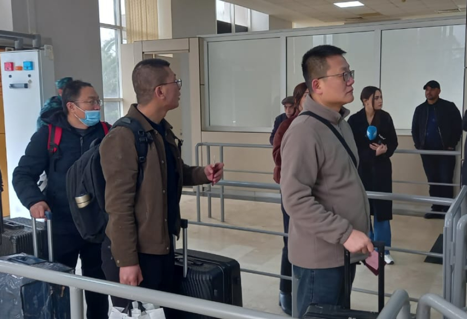 Cinco ciudadanos chinos evacuados de Irán