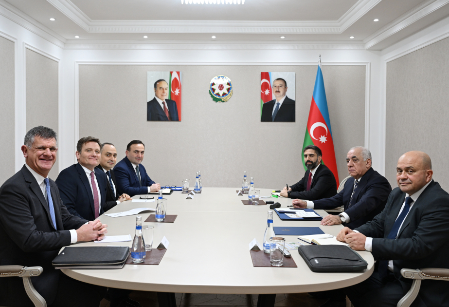 Le Premier ministre Ali Assadov rencontre une délégation du géant britannique BP