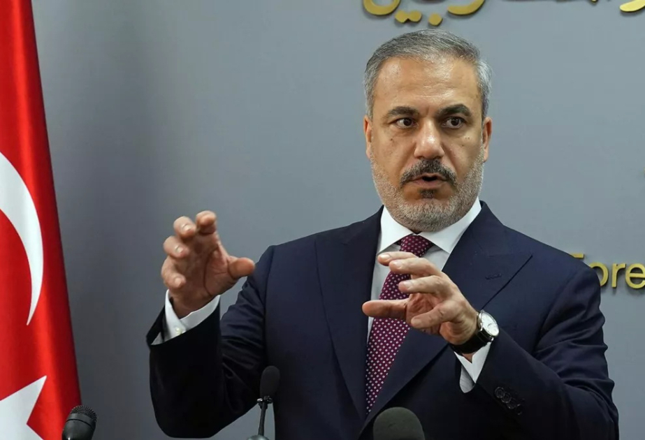 وزير الخارجية التركي: نحاول إعادة الأطراف إلى طاولة المفاوضات