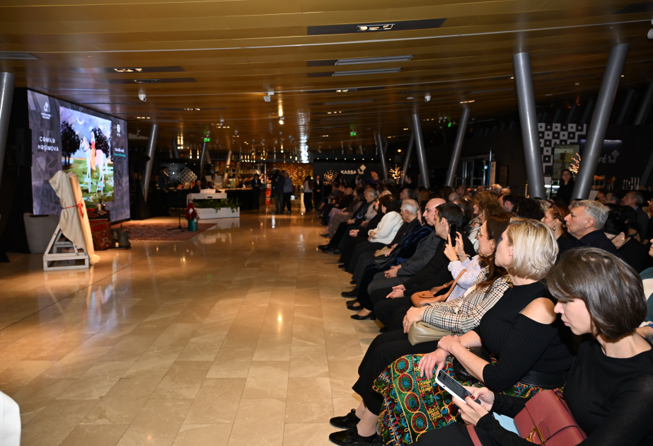 Solo exhibition “In Love with Beauty” by Jamila Hashimova opens at Azerbaijan National Carpet Museum