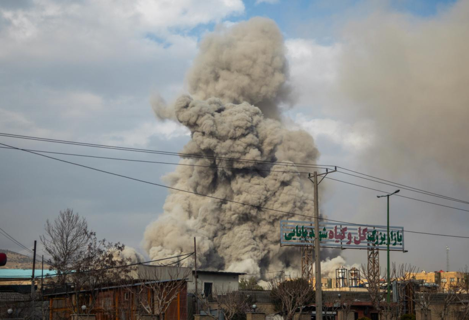 Televisión de Irán: Se escucharon explosiones en Teherán