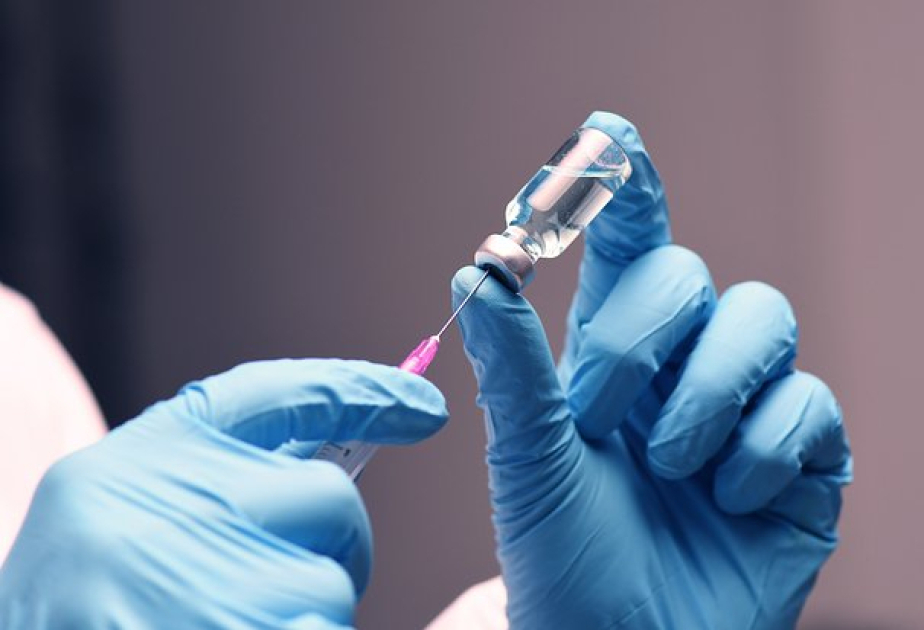 Universal vaccine blocks viruses, bacteria, and allergies with a nasal spray