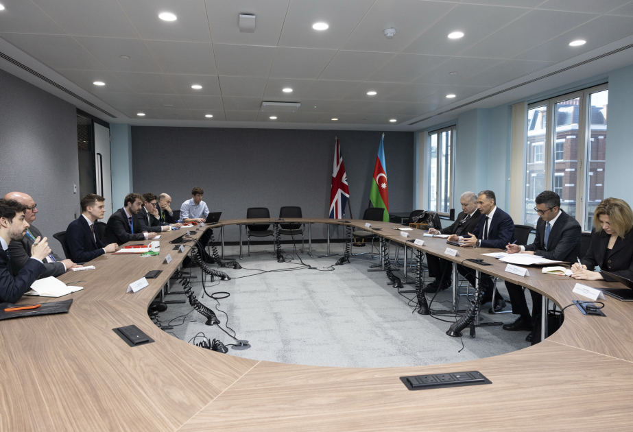 Azerbaijan, UK intend to increase flights