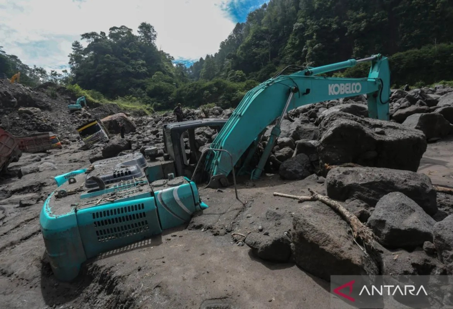 Search resumes as Merapi volcanic mudflows recede in Central Java