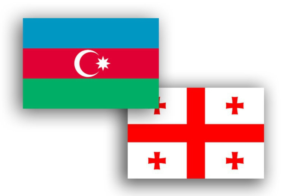 Azerbaijani, Georgian defense ministers talk over phone