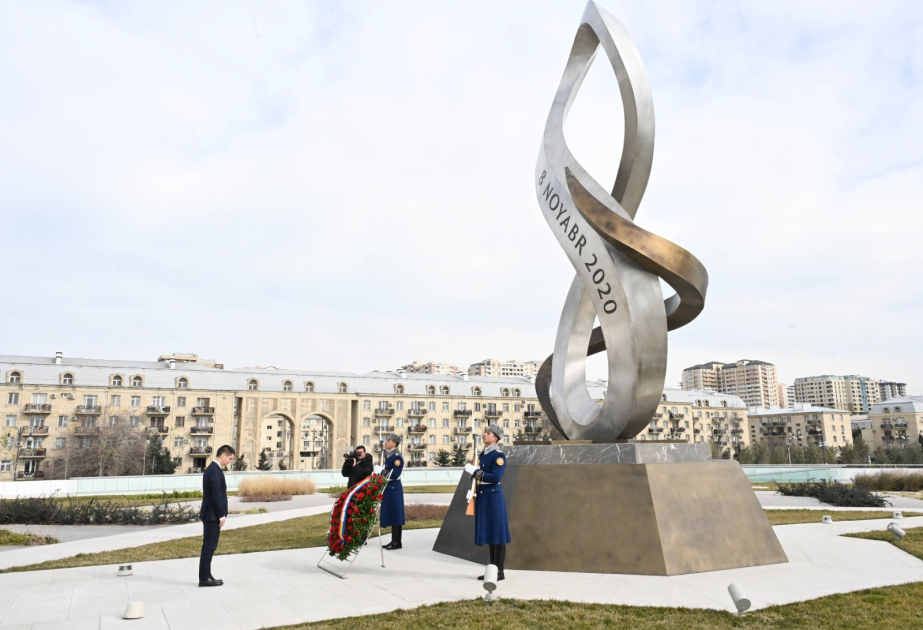 Moldova’s Deputy Prime Minister visits Victory Park in Baku