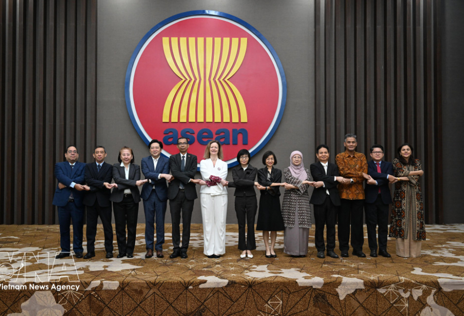 Vietnam co-chairs 5th ASEAN–UK joint cooperation committee meeting