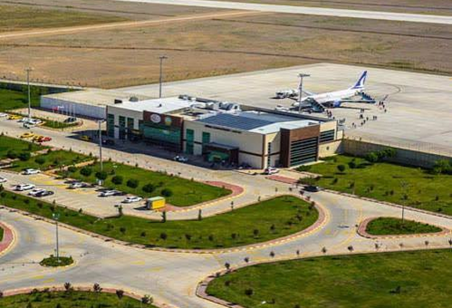 Türk nazir: AZAL-a məxsus 2 təyyarənin İğdır hava limanına enişi planlı şəkildə həyata keçirilib
