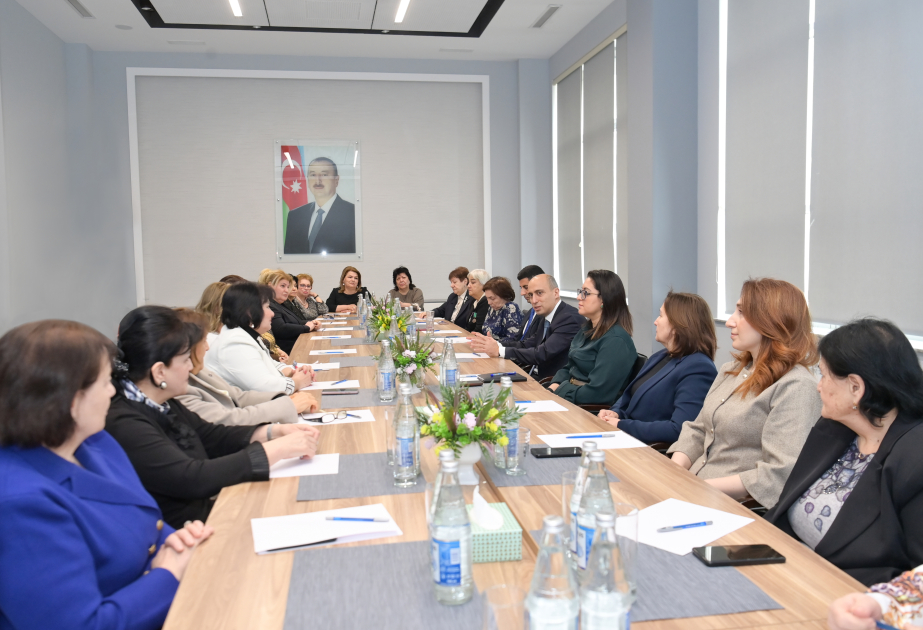 Nazir: Azərbaycan məktəbinin formalaşmasında qadın müəllimlərin xüsusi rolu var