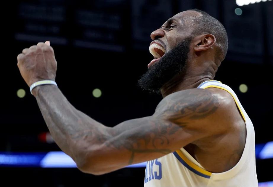 Lebron Ceyms NBA-da yeni rekorda imza atıb