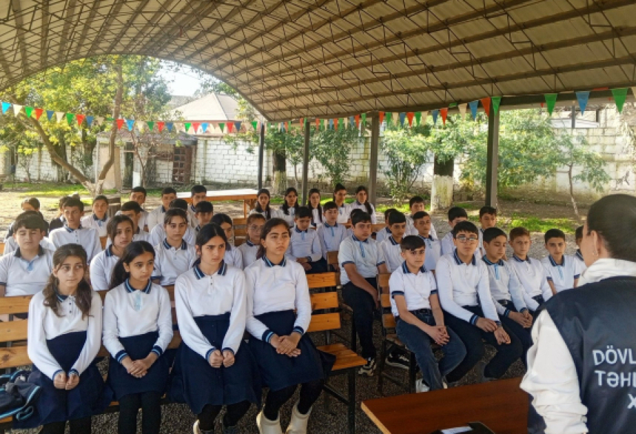 Regionlarda ekoloji maarifləndirici görüşlər davam edir