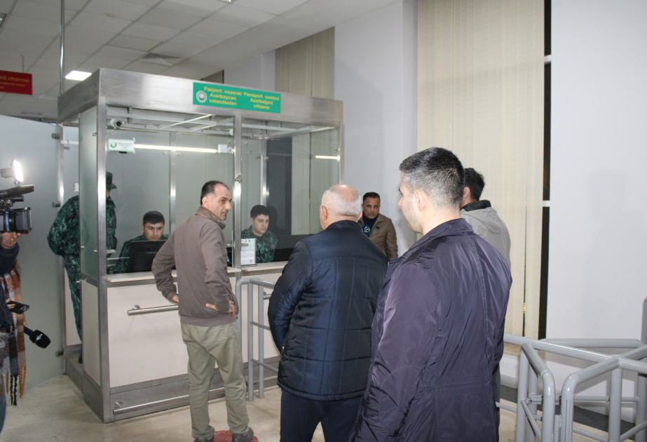 Azərbaycan diplomatları İrandan təxliyə olunub
