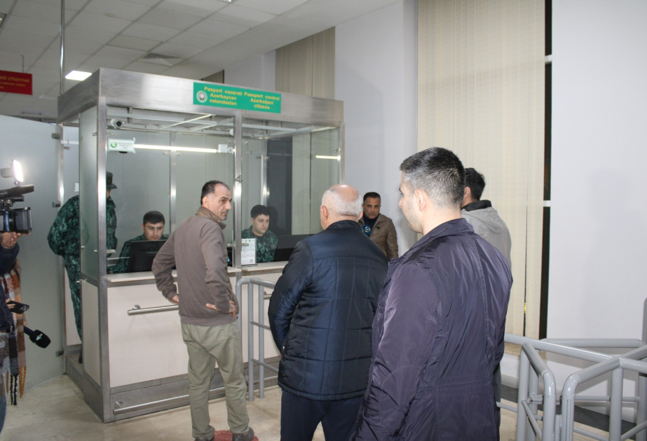 Azerbaijani diplomats evacuated from Iran