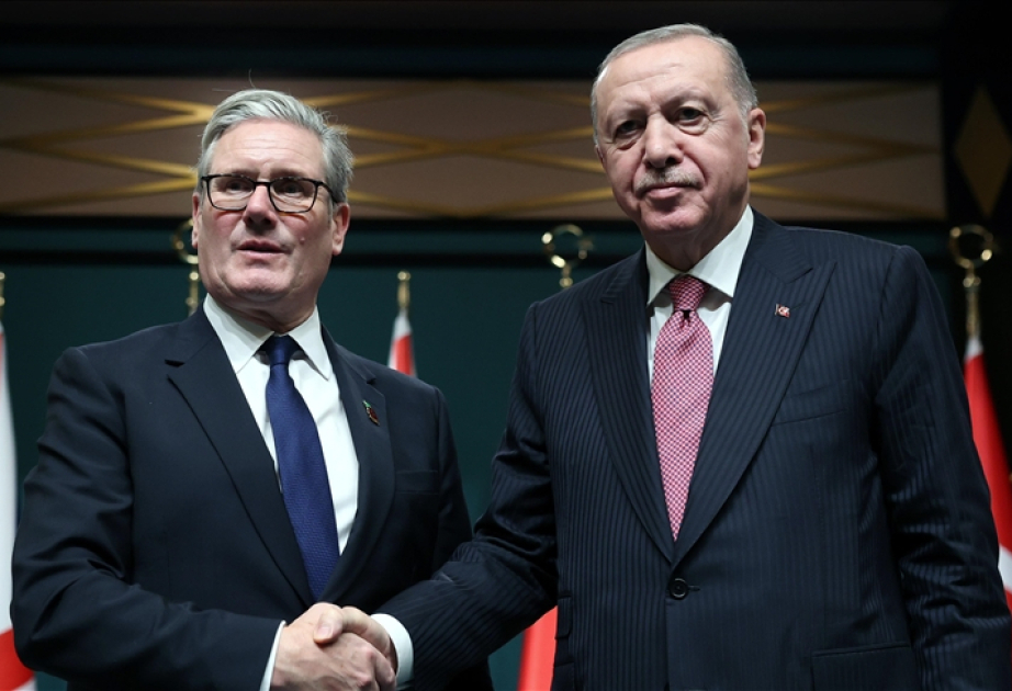 Erdoğan tells Starmer more can be done to build dialogue on Iran