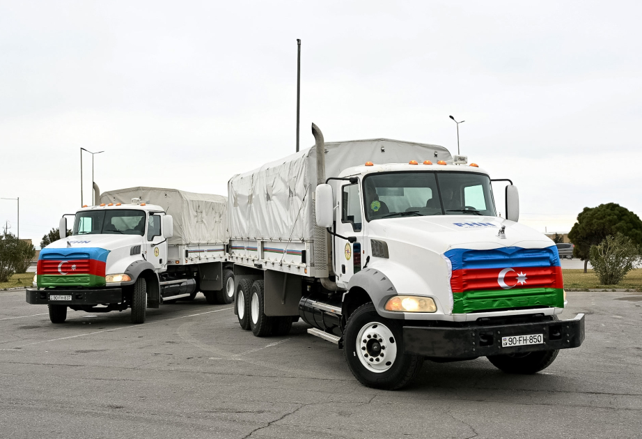 Aserbaidschan schickt humanitäre Hilfe in den Iran VIDEO