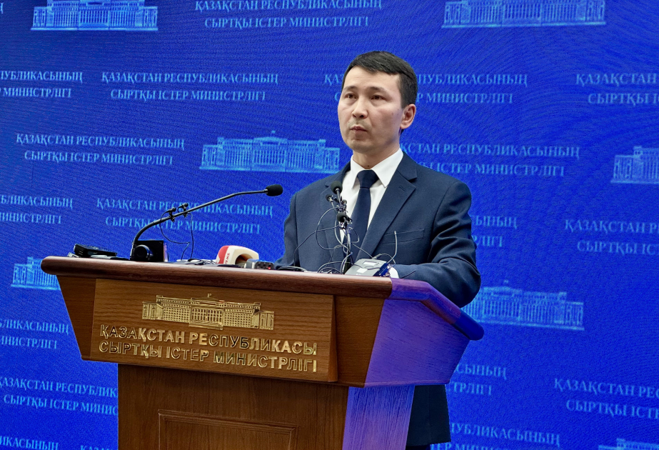Казахстан закрыл 11 участков для референдума за рубежом